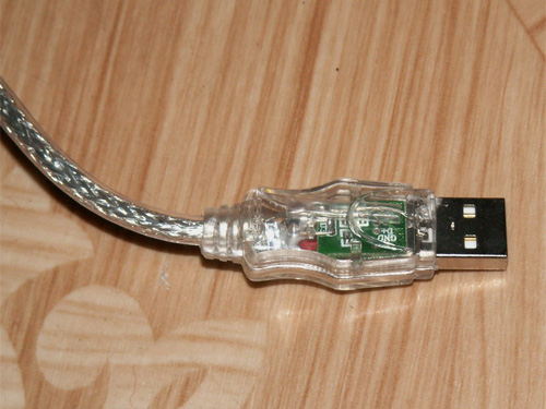 Подсветка внутри USB разъема