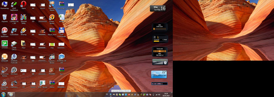 Рабочий стол компьютера с дополнительным монитором
