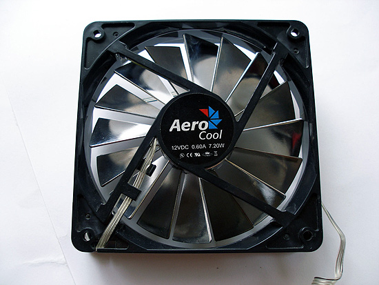 Вентилятор AeroCool Turbine для обеспечения обуда