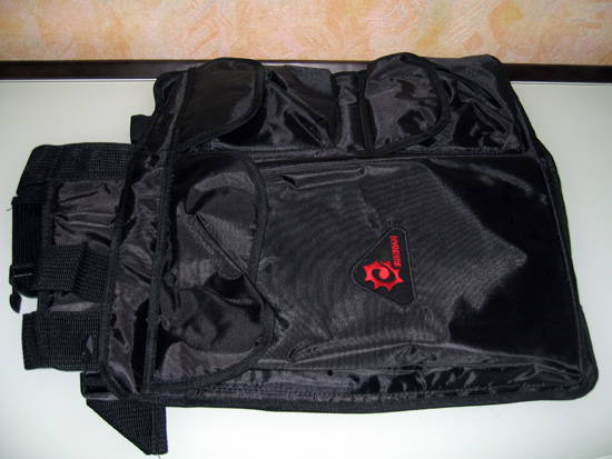 Одна часть чехла Sunbeam Lan Party Bag