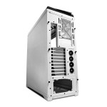 Вид сзади на корпус NZXT Switch 810