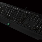 Общий вид клавиатуры Razer BlackWidow 2013 в три четверти