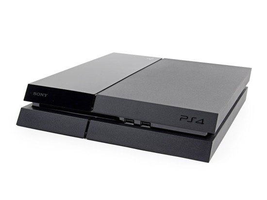 Общий вид игровой консоли Sony PlayStation 4