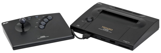 Домашний вариант консоли под названием Neo Geo AES
